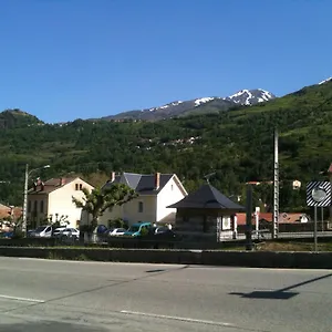 hotel-de-la-paix.midi-pyreneeshotels.com/